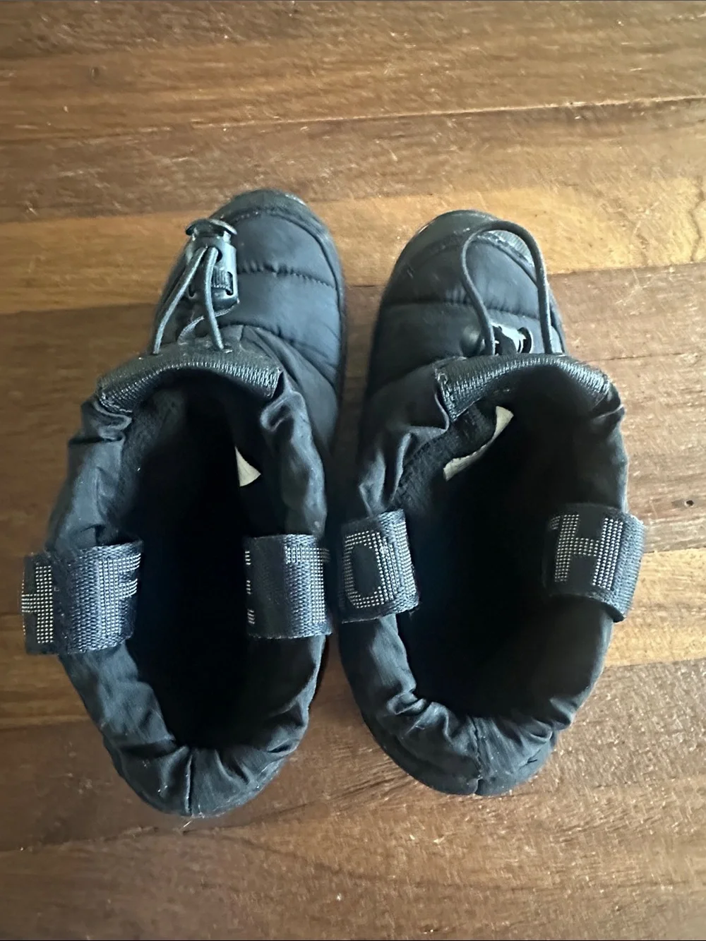 The North Face ThermoBall Winter Boots Boys Size 7 Black Snow Boots